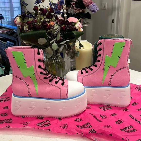 YRU | Shoes | Jolt Pinkgreen Frankie Steinmonster High Platforms